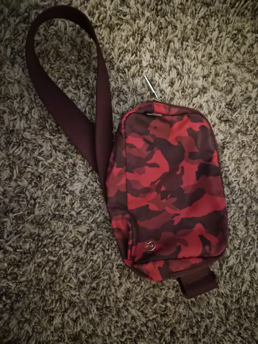 NWOT Lululemon Red Camo Everywhere Belt Bag
